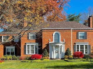 2717 Ashley Rd, Shaker Heights, OH 44122