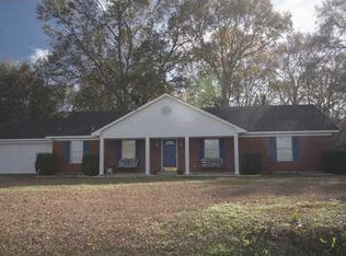 5205 Laurendine Rd, Theodore, AL 36582
