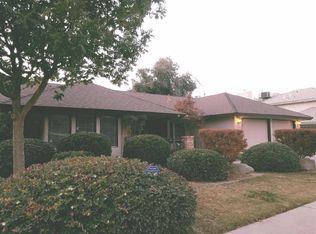 404 Valley Way, Madera, CA 93637