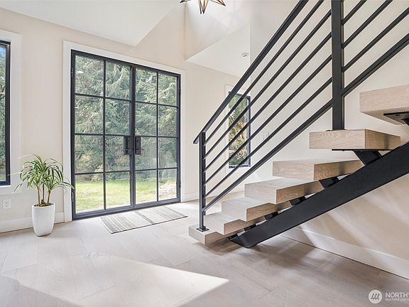 4th image of 6017 NW 53rd Street
