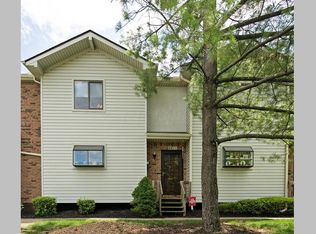 461 E North St #D-4, Worthington, OH 43085