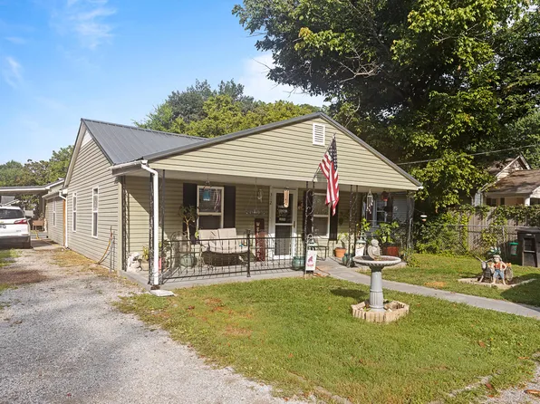 312 Gentry St, Tullahoma, TN 37388