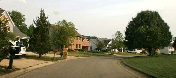 1st image of 221 Almahurst Dr