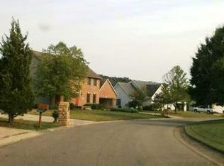 221 Almahurst Dr, Chillicothe, OH