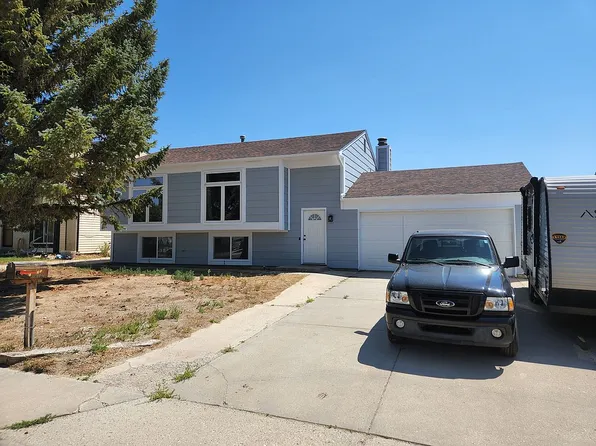 2219 Inverness Blvd, Rawlins, WY 82301