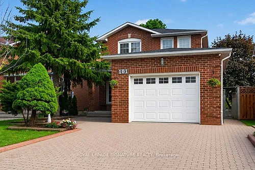 101 Pentland Cres Photo 1