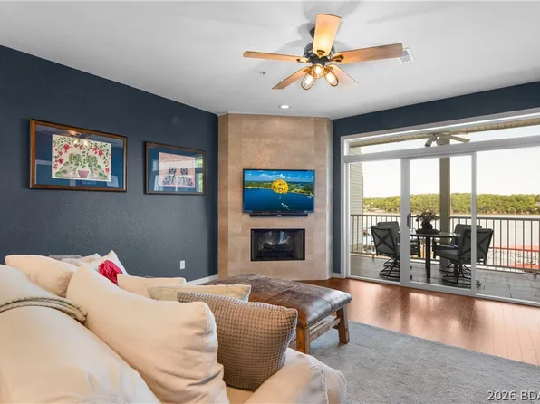 5450 Christopher Ln #412, Osage Beach, MO 65065