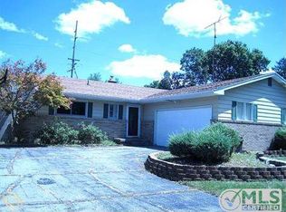 3391 Hammerberg Rd, Flint, MI 48507