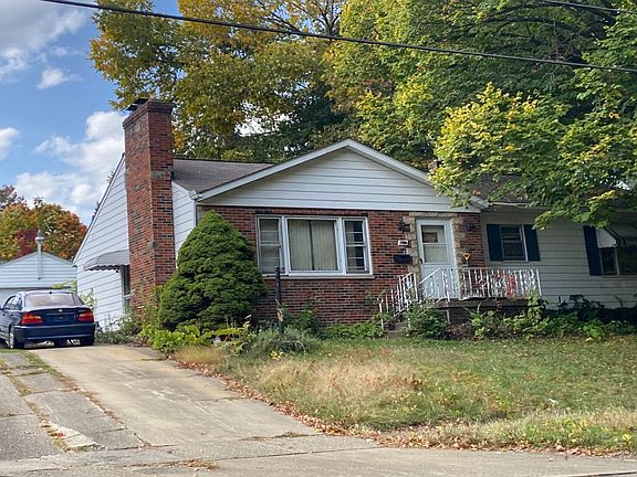 3rd image of 1760 Tonawanda Ave