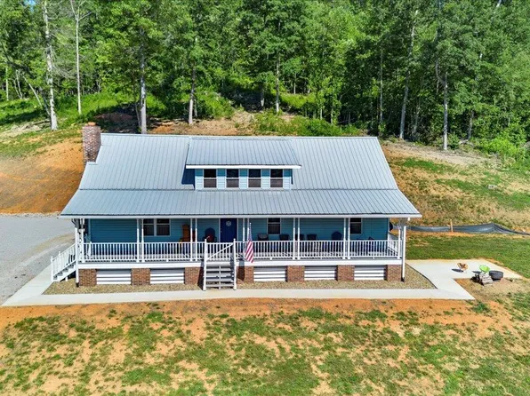 2270 Cove Pointe Rd, La Follette, TN 37766