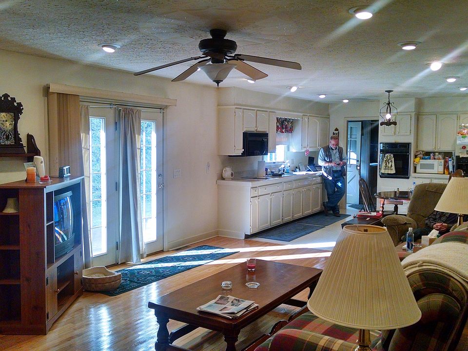 2442 Leemaster Dr, Vansant, VA 24656 Zillow