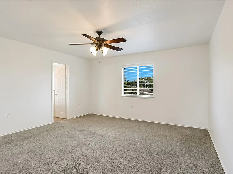 1628 Poppy Seed Ln — Photo 10