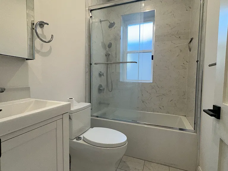 47 Englewood Ave #8 — Photo 6