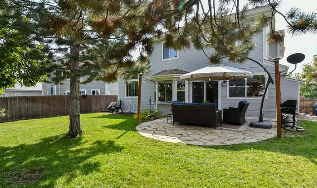 4 bed, 3.5 bath, 3020 sqft, $3,700 — Photo 4