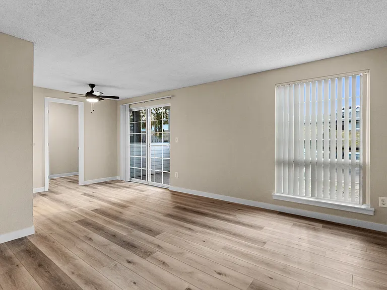 2 Bedroom
