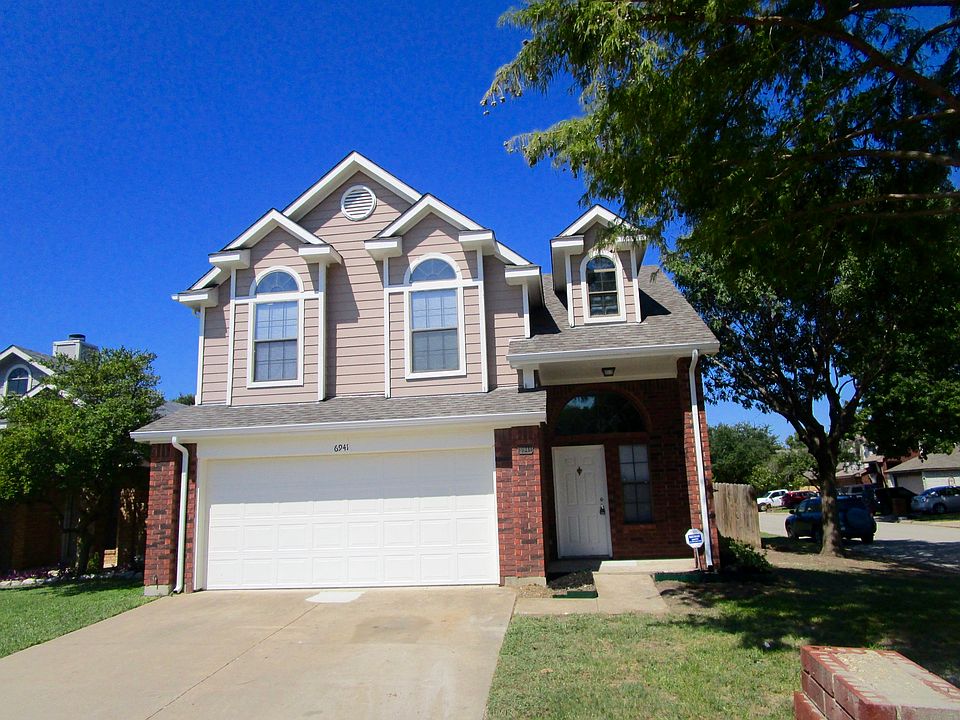 1st image of 6941 Aston Dr