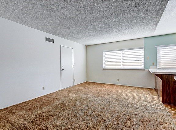 5th image of 19719 Vista Hermosa Dr