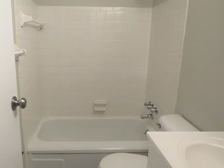 Cincinnati Premier Living* — Photo 75