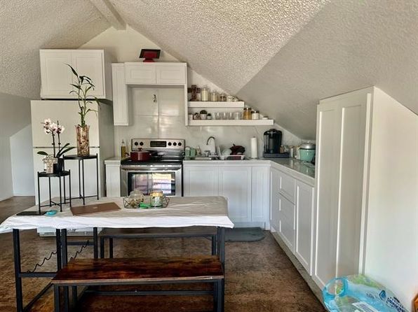 laredo-texas-250998183 picture