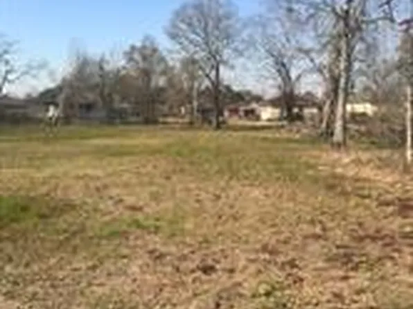1173901 Saux Ln, New Orleans, LA 70114