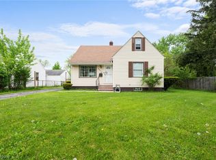 4252 E 162nd St, Cleveland, OH