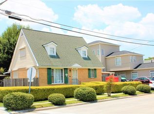 400 Carrollton Ave, Metairie, LA 70005