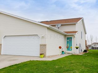 4317 39th Ave S, Fargo, ND 58104