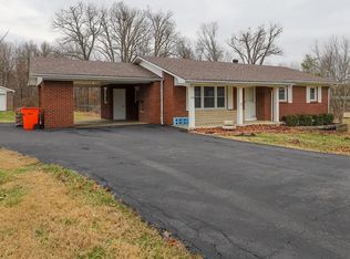 1074 Blackjack Rd, Radcliff, KY 40160