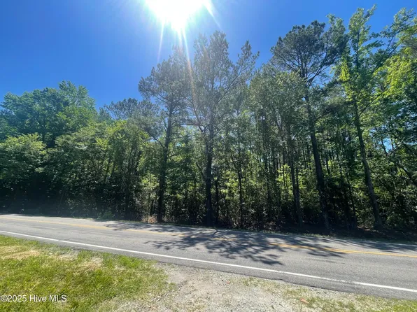 5512 Sidbury Road, Castle Hayne, NC 28429