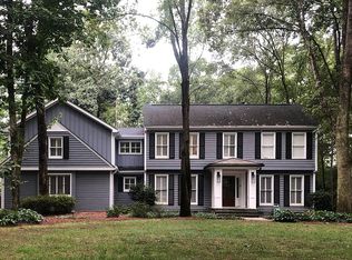 5623 McAlpine Farm Rd, Charlotte, NC 28226