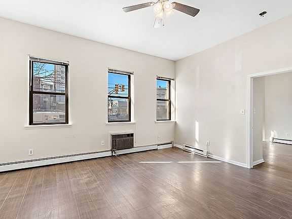2nd image of 518-524 Kennedy Blvd #1E