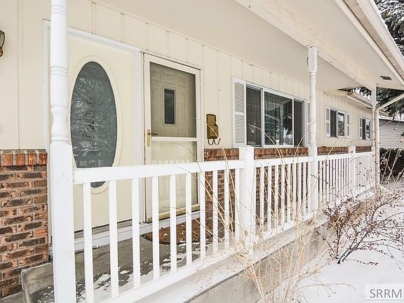 2nd image of 1761 Michael St