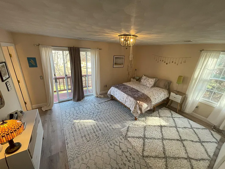 140 Adirondack Dr — Photo 15