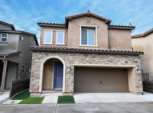 2510 Mustang Dr, Clovis, CA