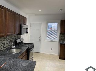2456 N Chadwick St, Philadelphia, PA 19132