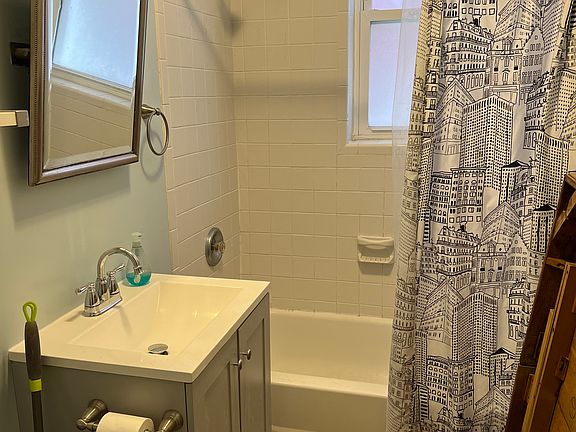 4th image of 6515 San Bonita Ave APT 1W
