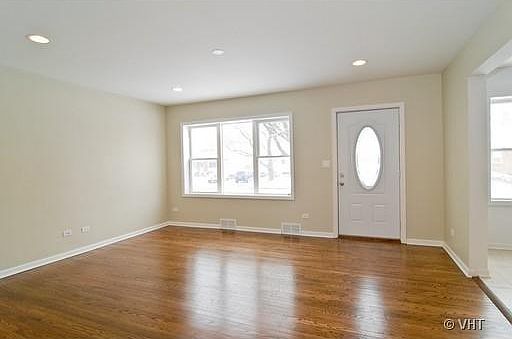 2nd image of 3041 N Ernst St