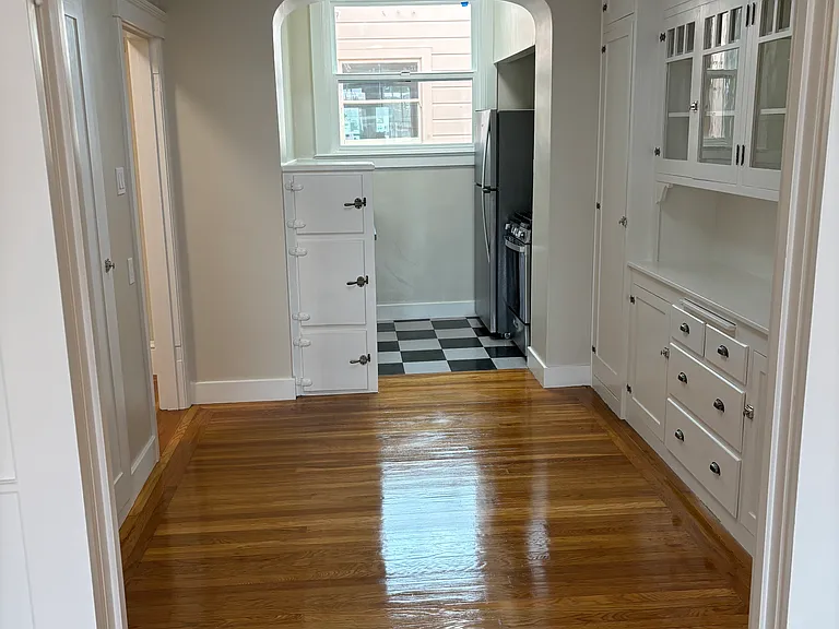 337 22nd Ave — Photo 4