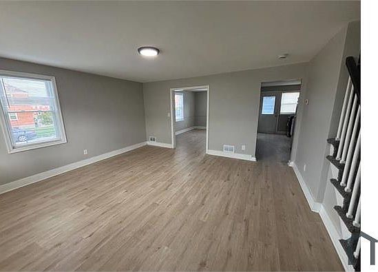 5th image of 3621 Bonview Ave