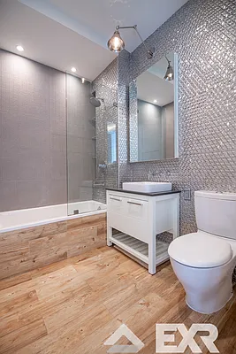 Rented by The KCI Group | media 40