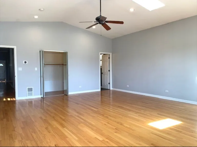 1337 W Walton St #2 — Photo 10