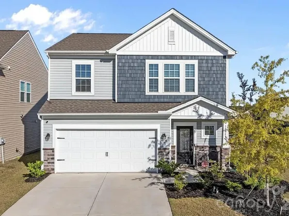 18045 Stark Way, Charlotte, NC 28278