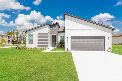 202 Snapper Way Photo 1