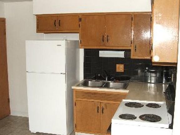 2nd image of 5835 Arborwood Dr APT C