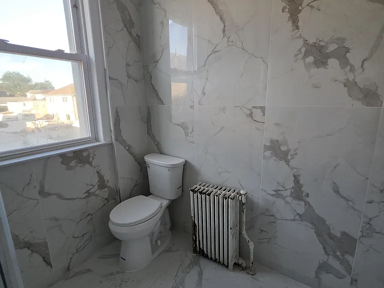 154 Weed Ave #2R — Photo 24