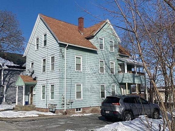 3rd image of 6 Beckman St