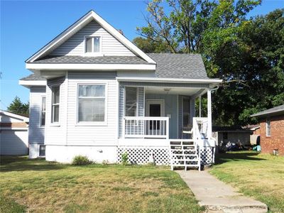 562 Whitelaw Ave, Wood River, IL, 62095