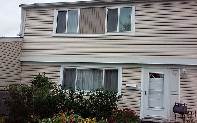 1st image of 766 Barnaby Pl