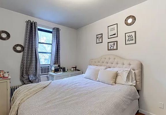 5th image of 313 W 19th St #4A