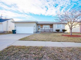 1506 13th Ave, Kearney, NE 68845